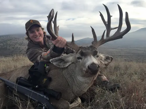 McLean Russell with trophy mule deer.